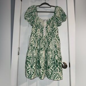 House of Harlow Green and Ivory/White Patterned Dress
